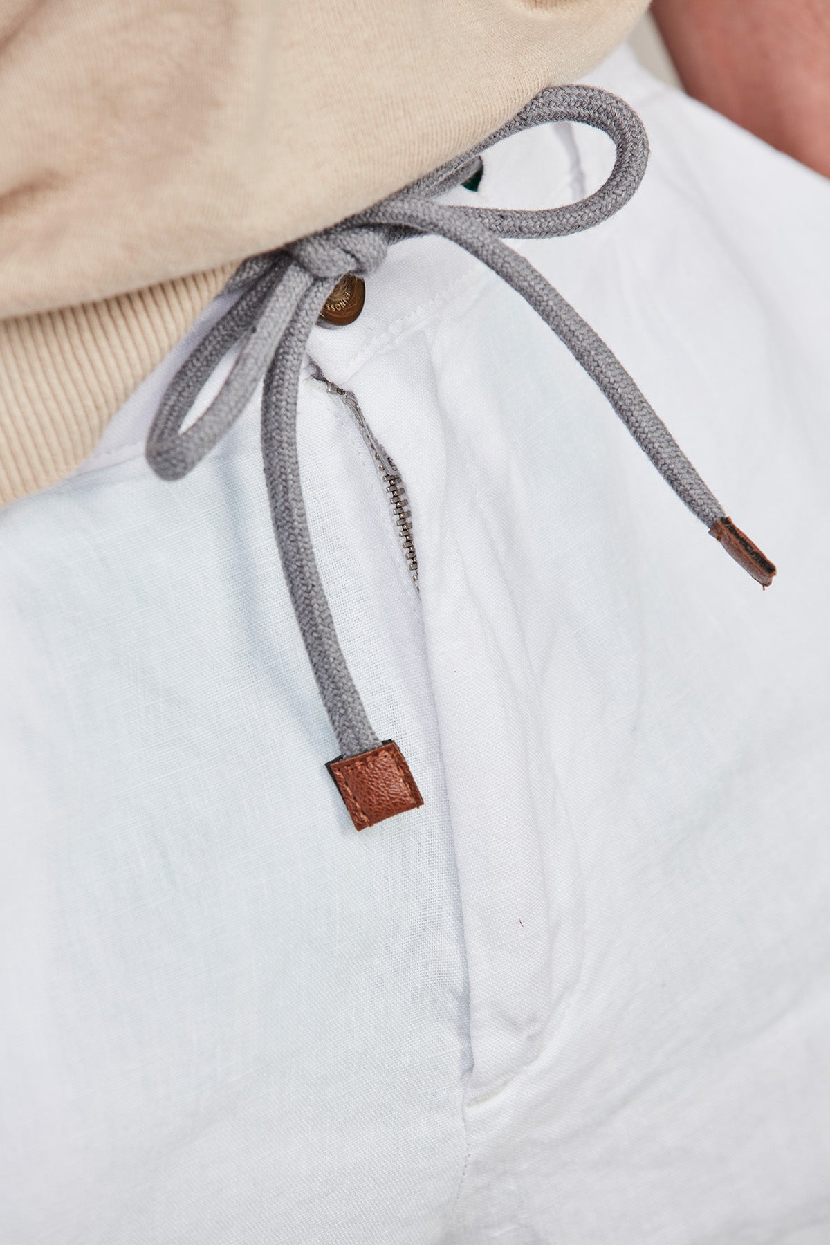 Drawstring linen shorts White