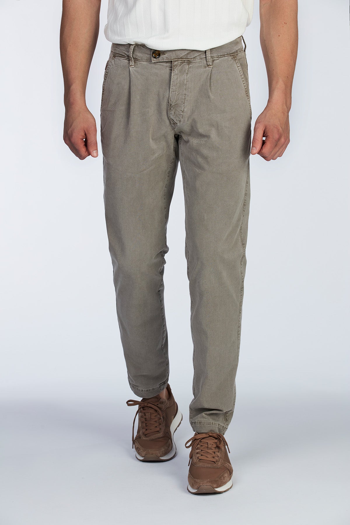 Calipto Chino Mid Brown